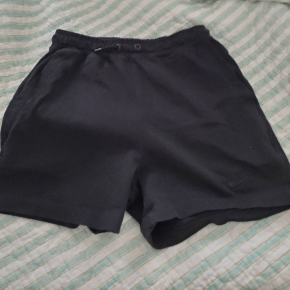 Womens cotton Nike shorts - Picture 4 of 6